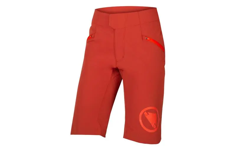 Beställ nu Endura Dam Singletrack Lite Short Cayenne